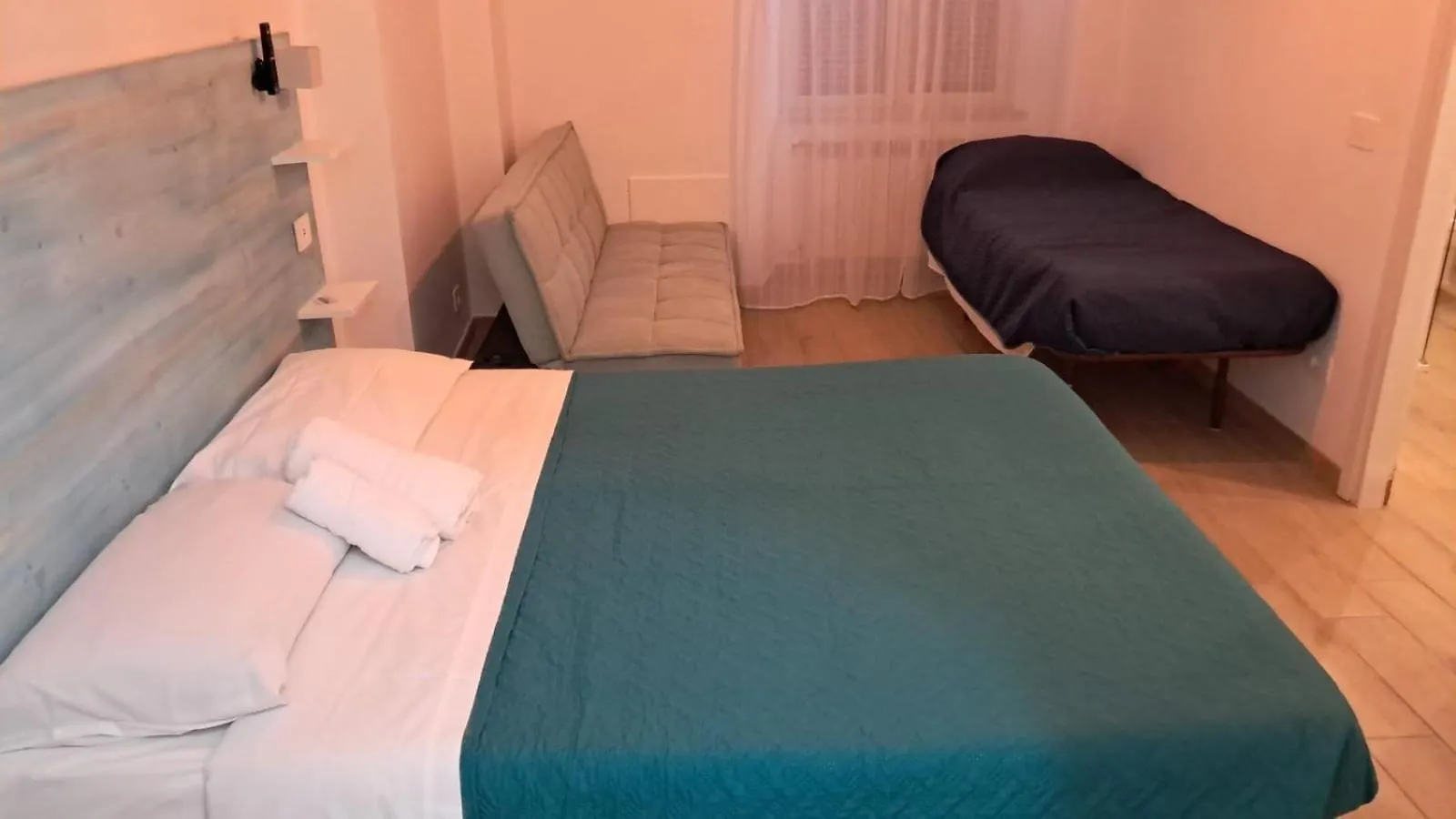 Domus Turno Hotel Rome Italy