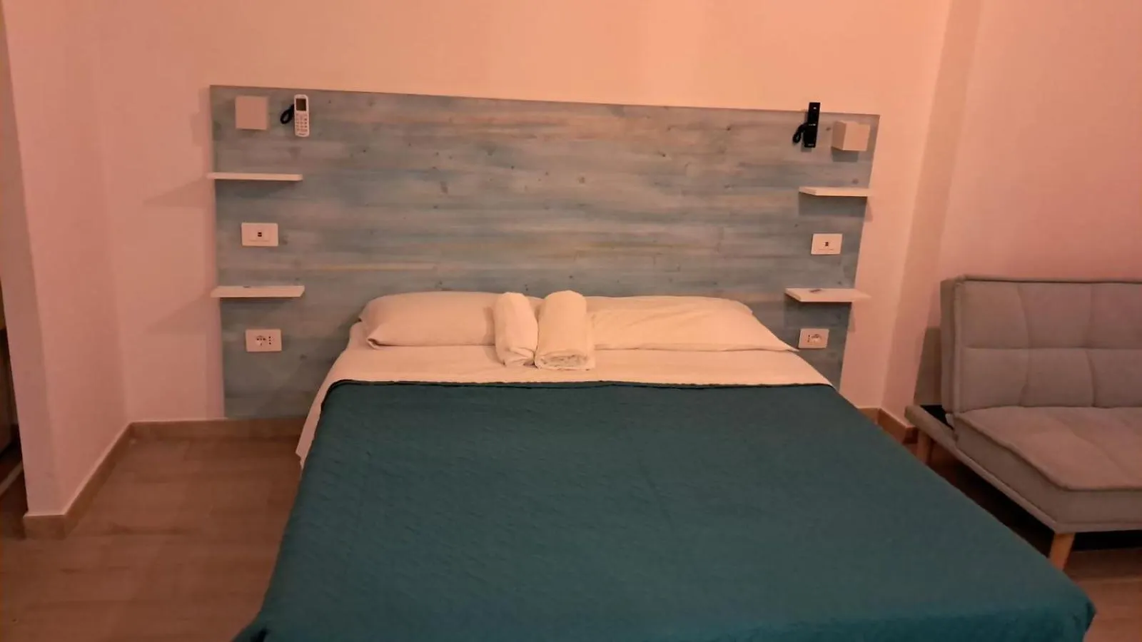 Domus Turno Hotel Rome 0*,  Italy
